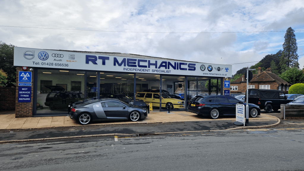 rt mechanics garage road view